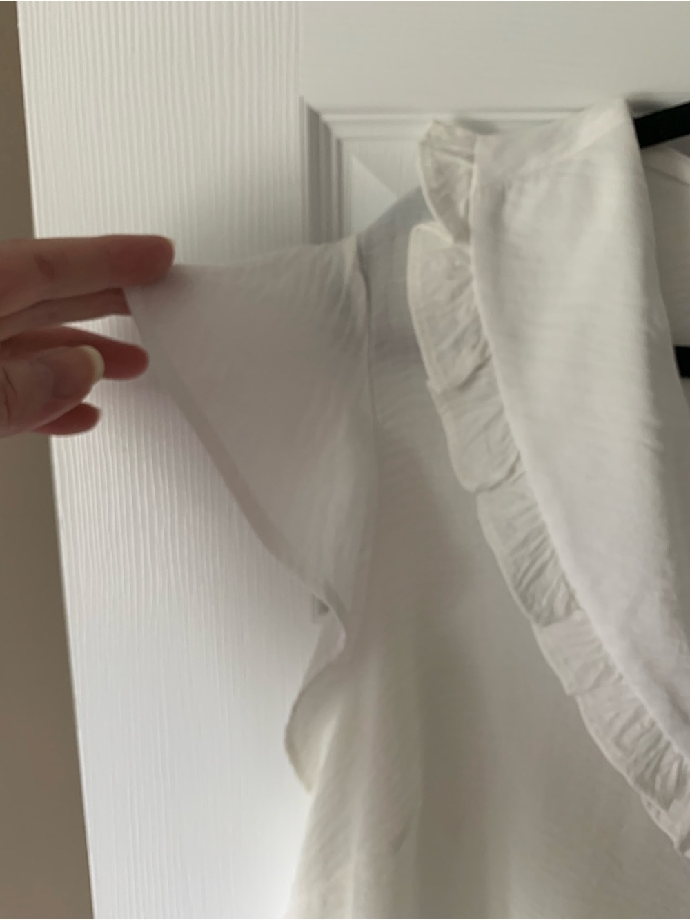 Reitmans Ivory Ruffle Collar Sleeveless Camisole - Picture 3 of 5